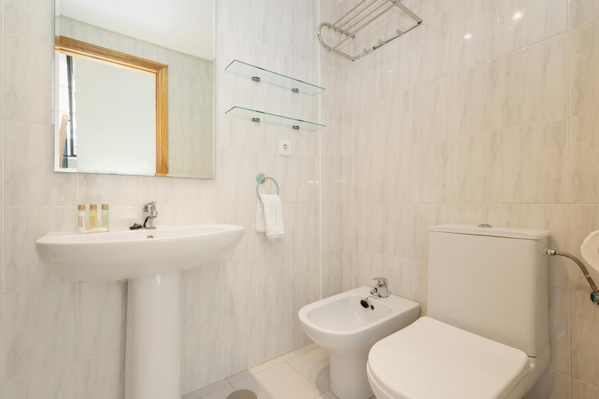 Beautiful Townhouse Walking Distance To The Beach In Costabella, 马尔韦利亚 外观 照片