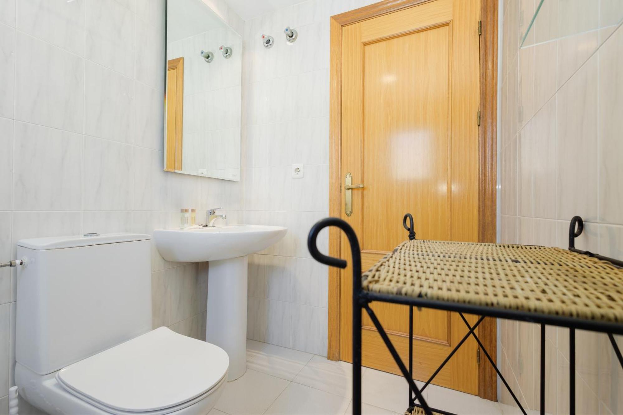 Beautiful Townhouse Walking Distance To The Beach In Costabella, 马尔韦利亚 外观 照片