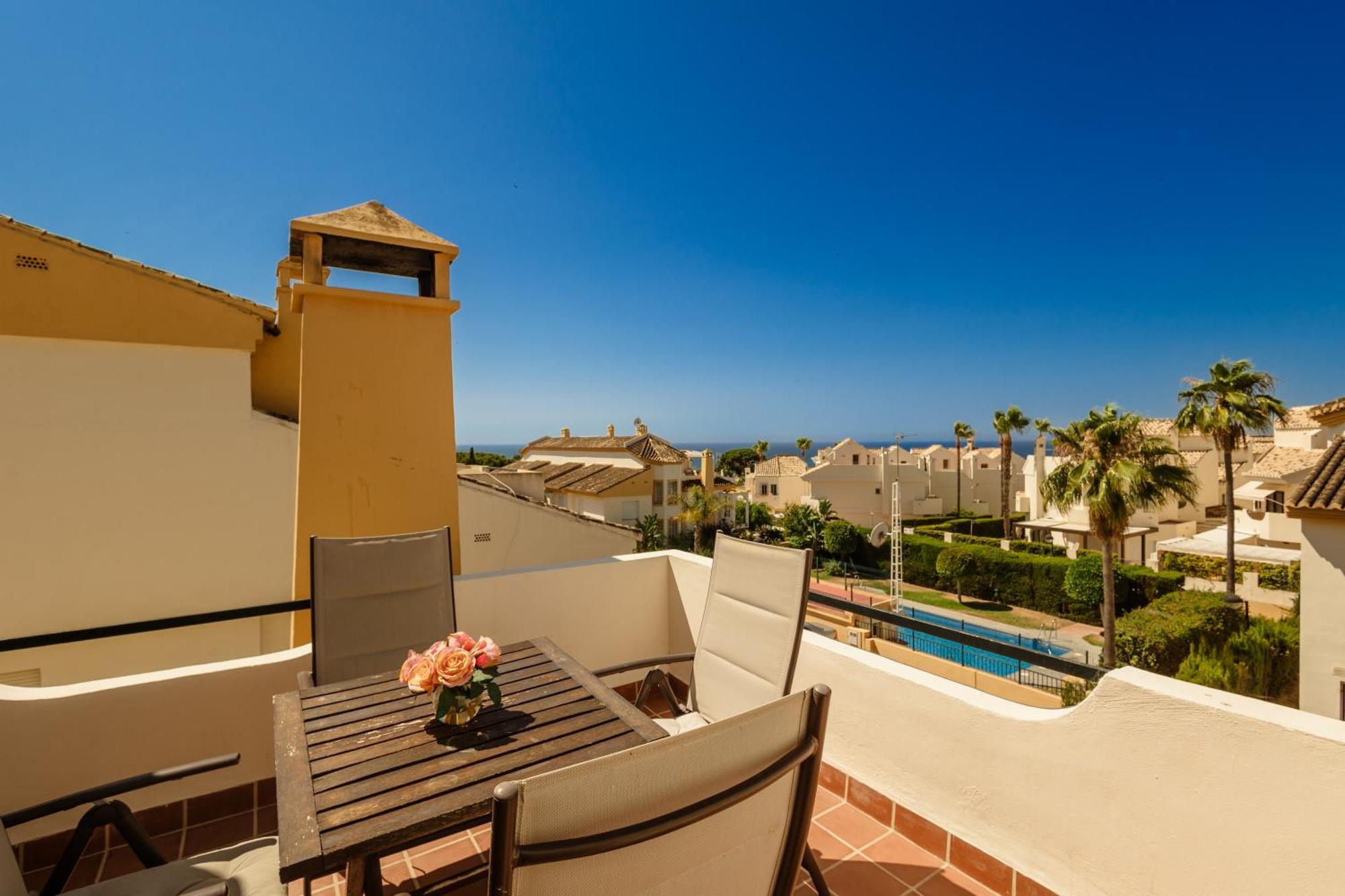 Beautiful Townhouse Walking Distance To The Beach In Costabella, 马尔韦利亚 外观 照片