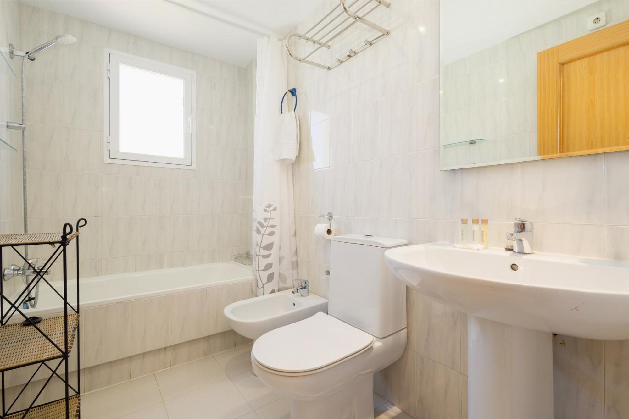 Beautiful Townhouse Walking Distance To The Beach In Costabella, 马尔韦利亚 外观 照片