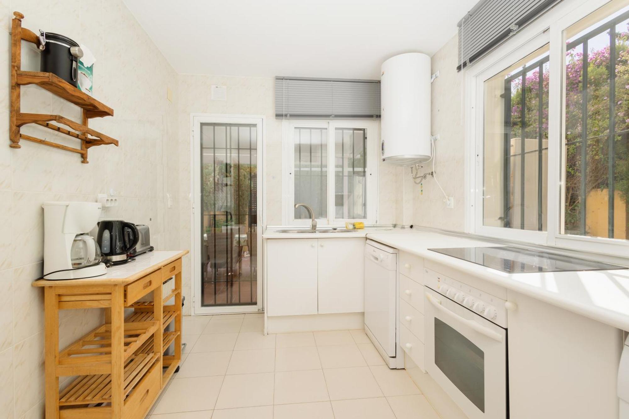 Beautiful Townhouse Walking Distance To The Beach In Costabella, 马尔韦利亚 外观 照片