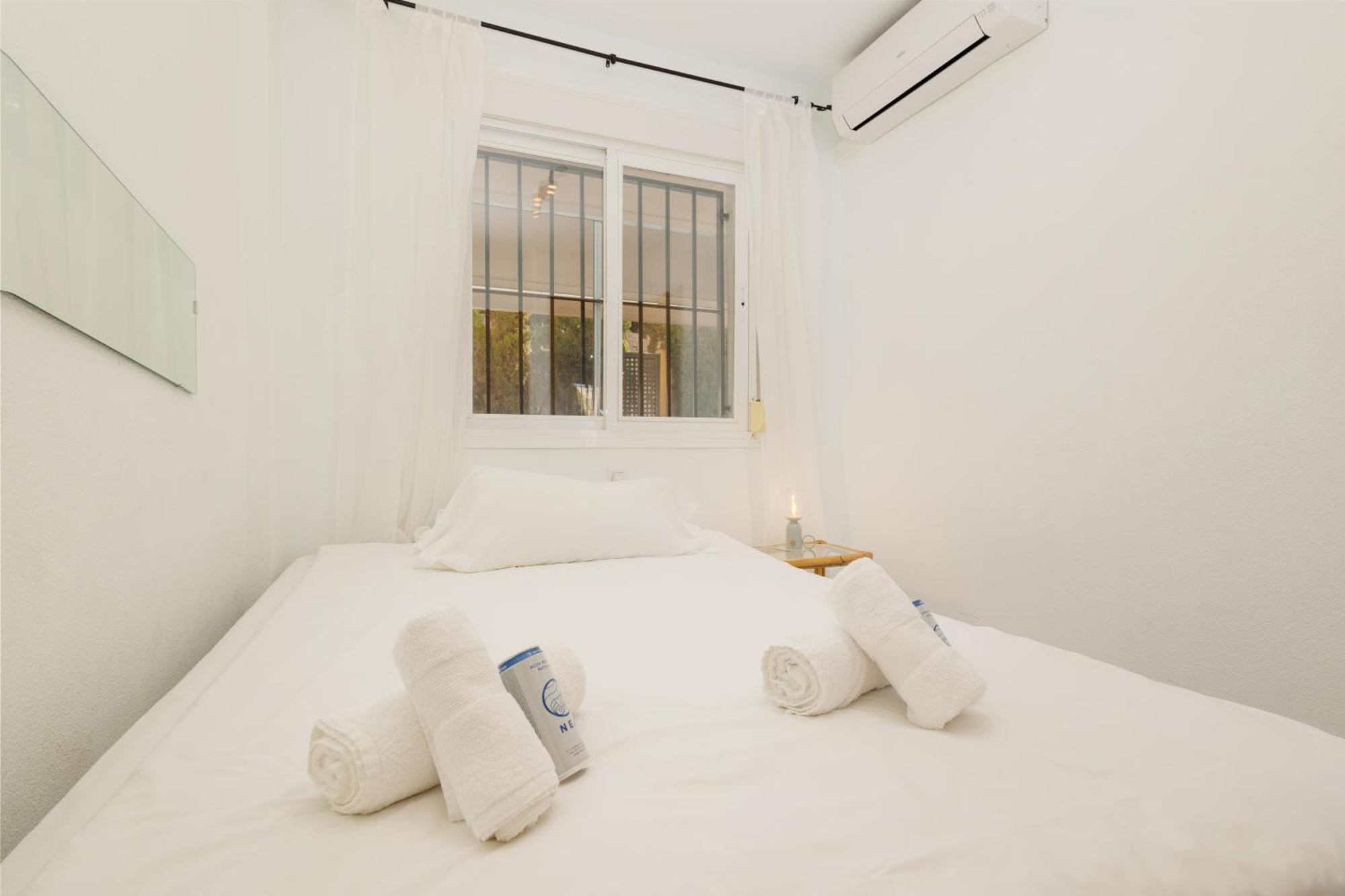 Beautiful Townhouse Walking Distance To The Beach In Costabella, 马尔韦利亚 外观 照片